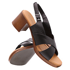 Sandały damskie na klocku